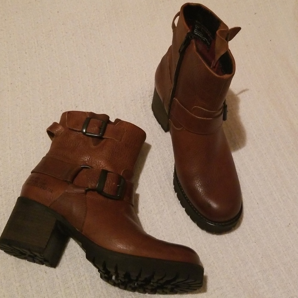Bull boxer boots